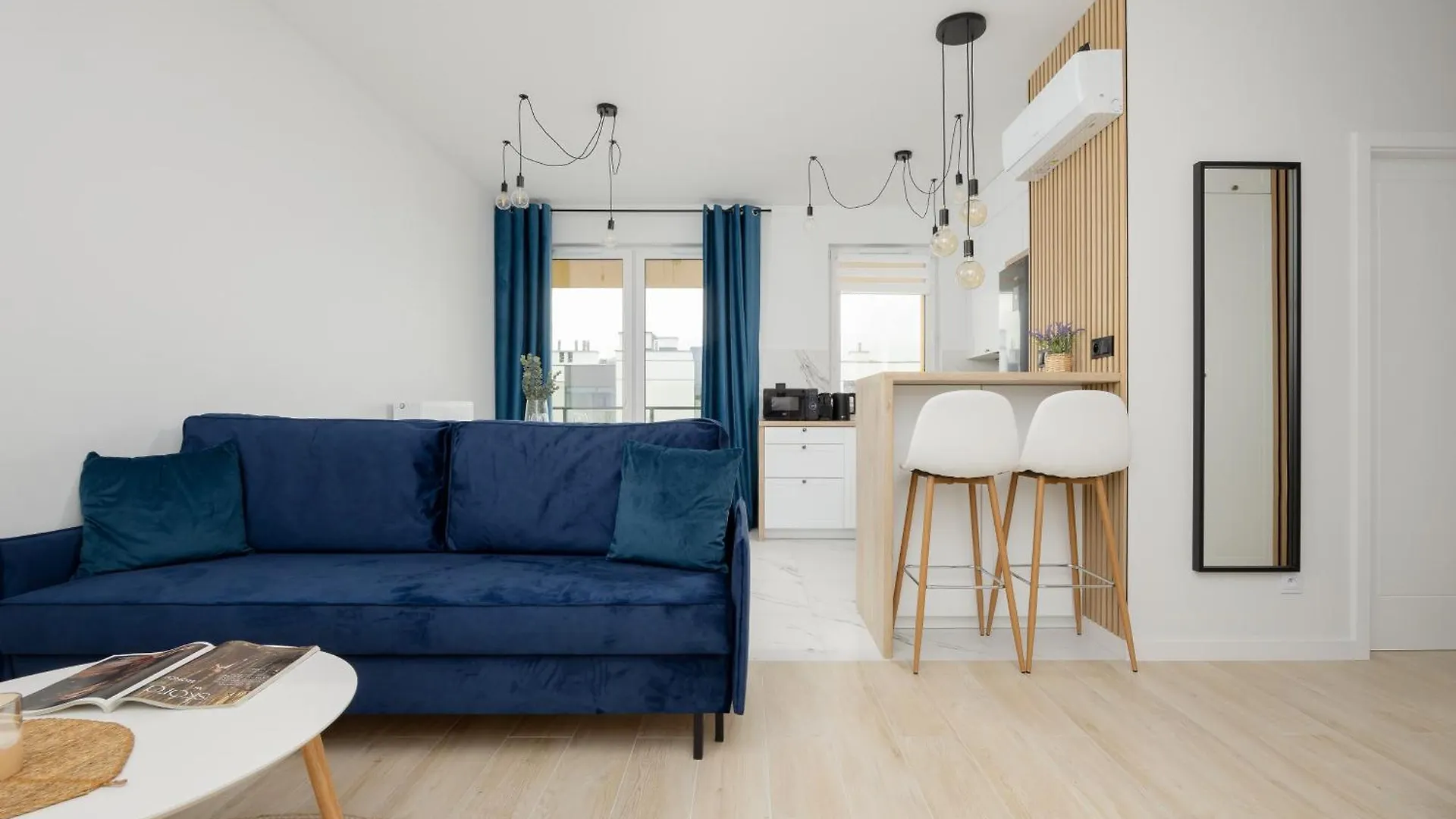 Stylish Apartments With Parking By Noclegi Renters ワルシャワ 0*,  ポーランド