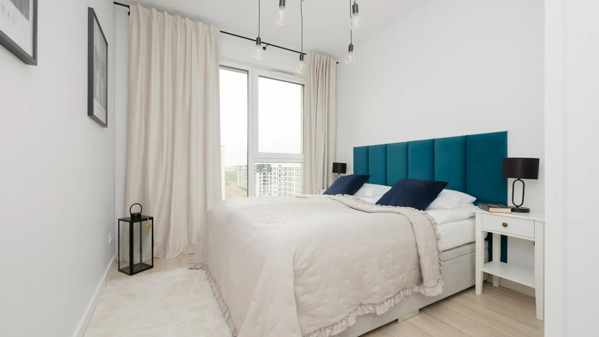 Stylish Apartments With Parking By Noclegi Renters ワルシャワ ポーランド