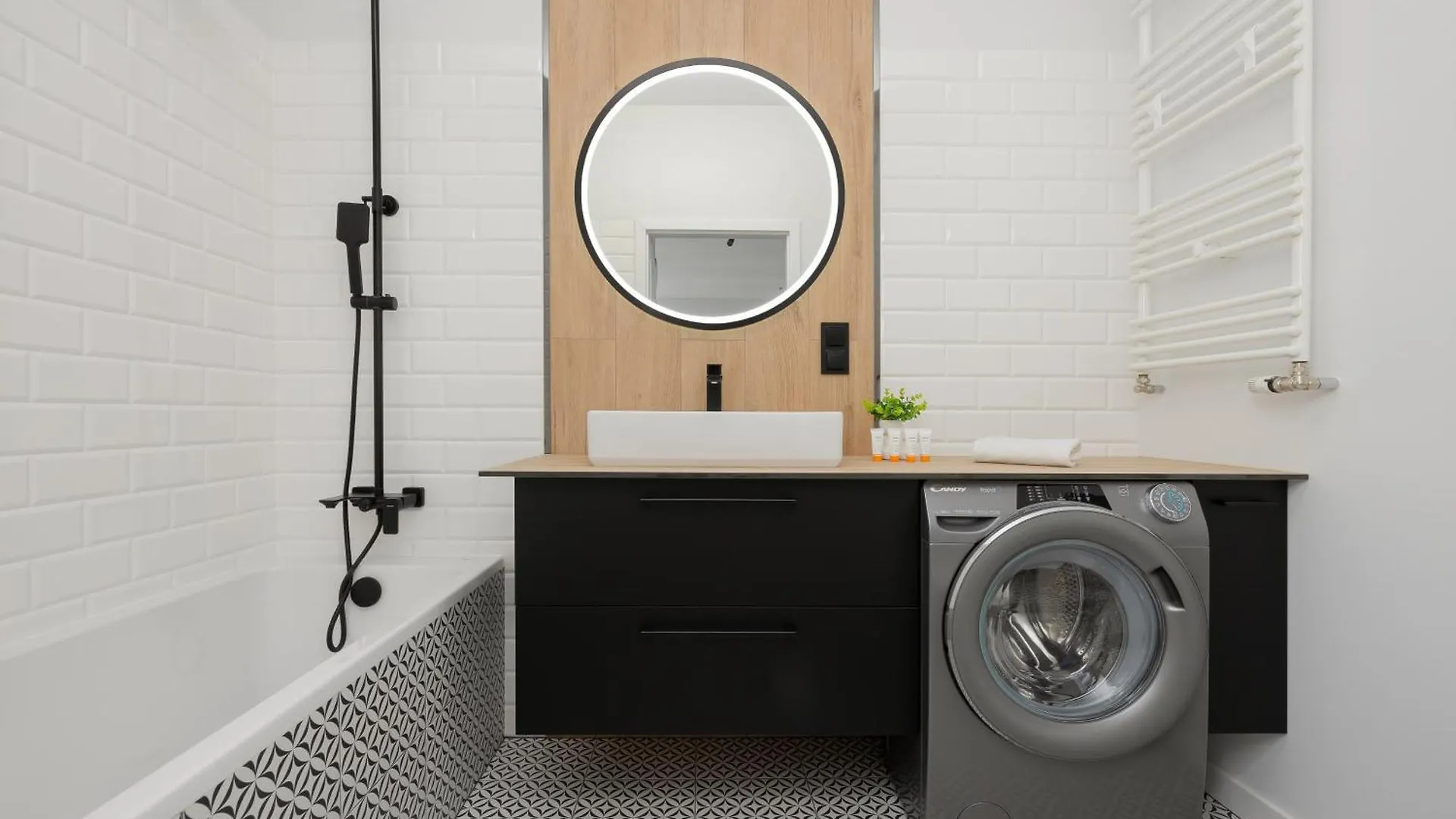 Stylish Apartments With Parking By Noclegi Renters ワルシャワ ポーランド