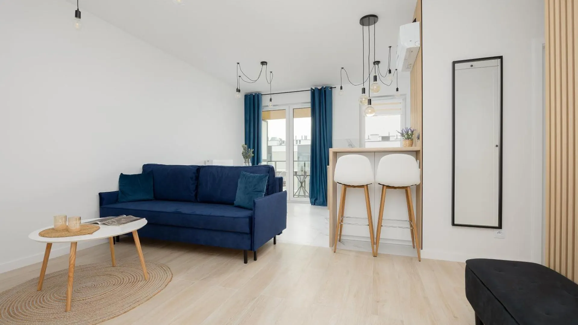 Stylish Apartments With Parking By Noclegi Renters ワルシャワ